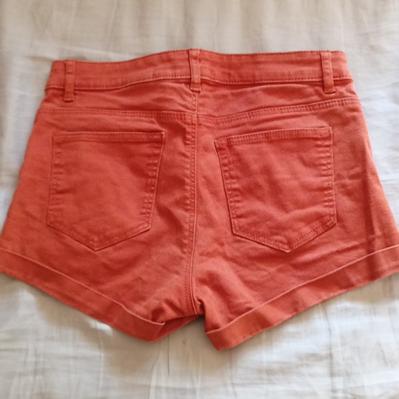 H&M denim shorts pumpkin size 2 - Picture 2 of 5